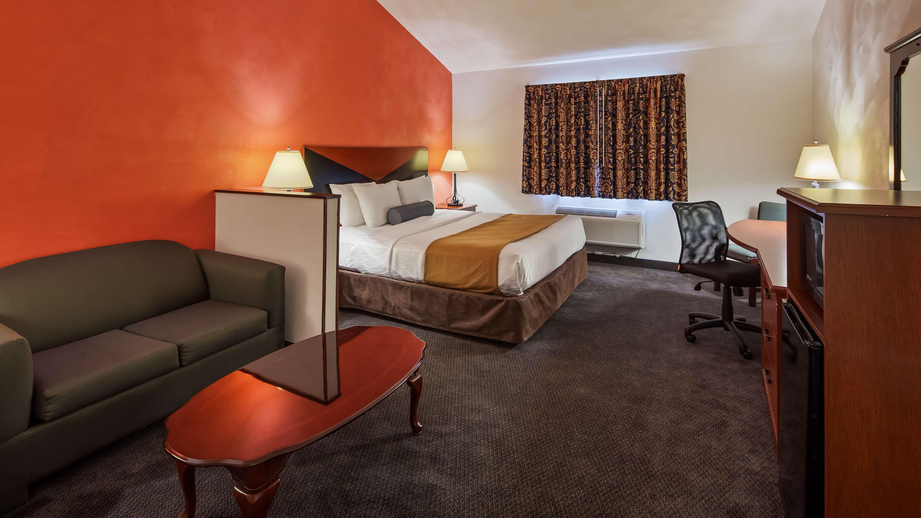 Surestay Hotel By Best Western Greenville Exterior photo